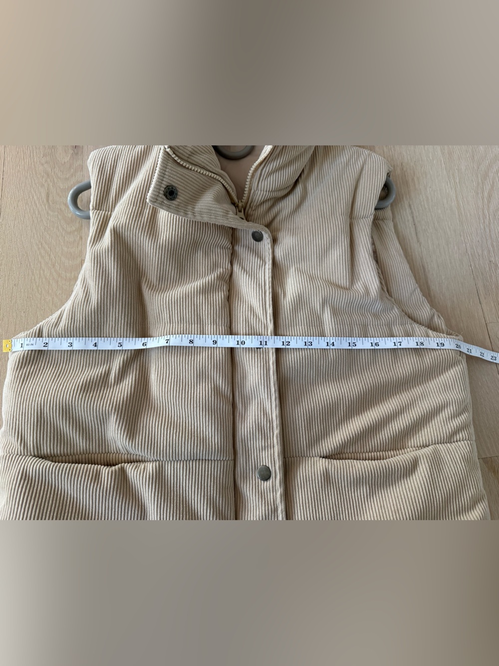 Sleeveless Corduroy Puffer Vest in Light Beige - Picture 3 of 6